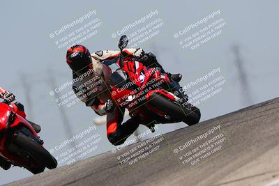 media/May-22-2023-Fastrack Riders (Mon) [[ae7626d9d8]]/Level 2/1230pm (Outside Grapevine)/